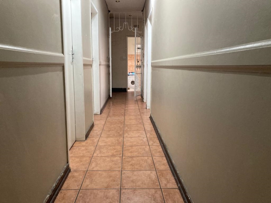 Commercial Property for Sale in Waterval East North West